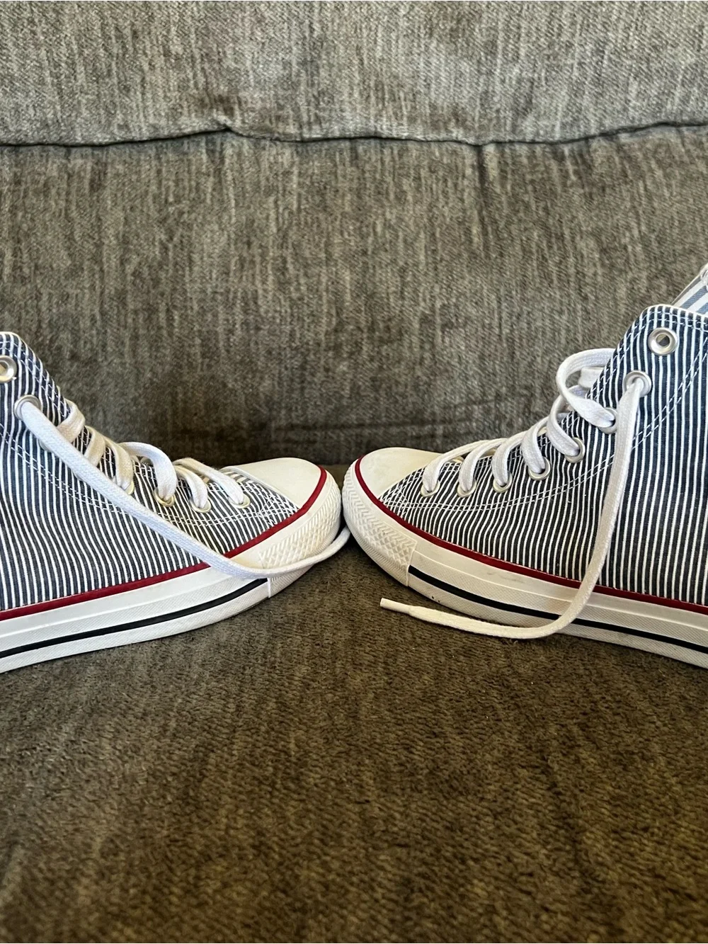 Blue Stripe Chuck Taylor All Star Converse Hi Top Sneakers women’s 10 Men’s 8 - Picture 5 of 11